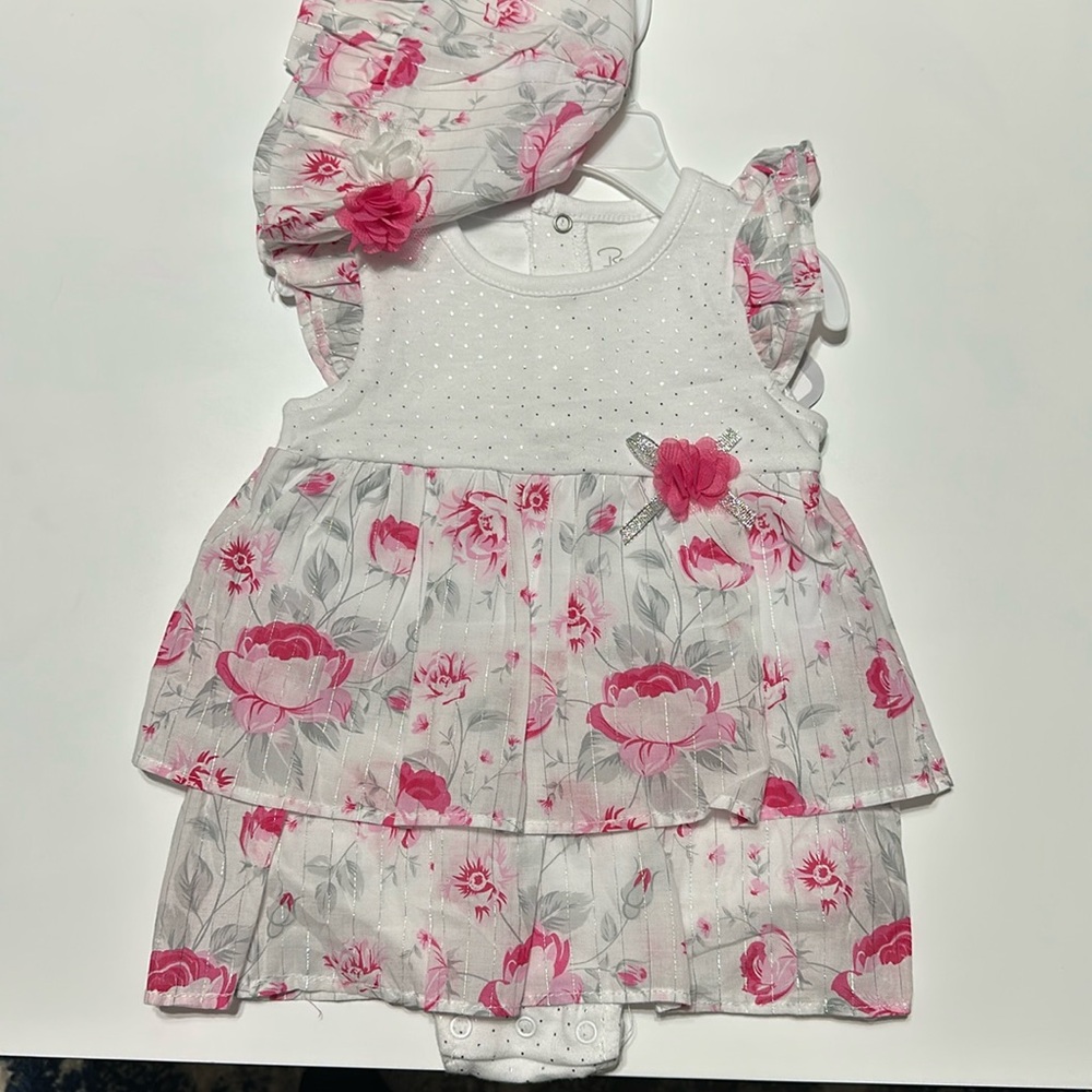 Dress with hat size 3-6